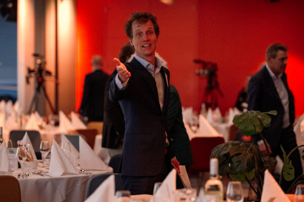 20251118_171959_RUBEN MAY_00118