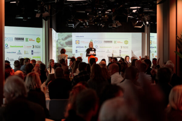 20251118_174321_RUBEN MAY_00152