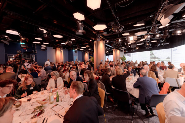 20251118_175348_Ruben May_00005