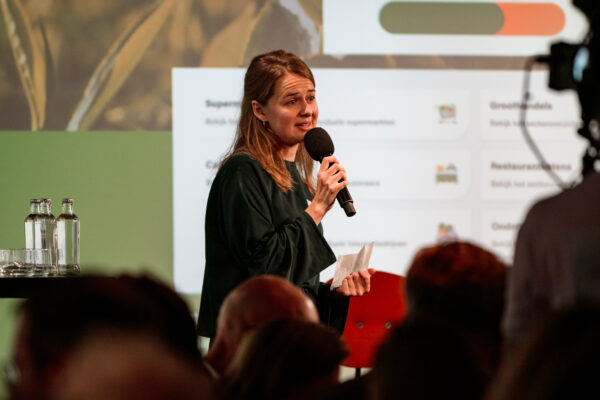 20251118_185514_RUBEN MAY_00254