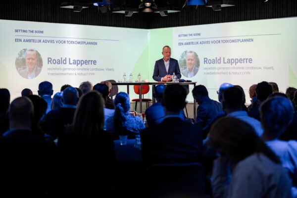 20251118_202422_RUBEN MAY_00326