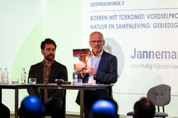 20251118_213554_RUBEN MAY_00406